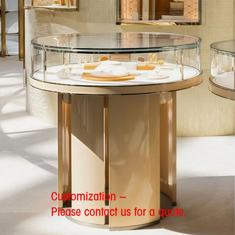 Interior Design Retail - Meubles et présentoirs sur mesure pour