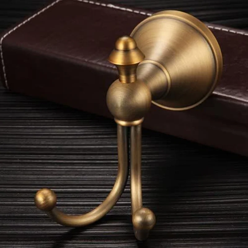 Nouveau crochet mural en laito - Antique Brass Hook avis et prix