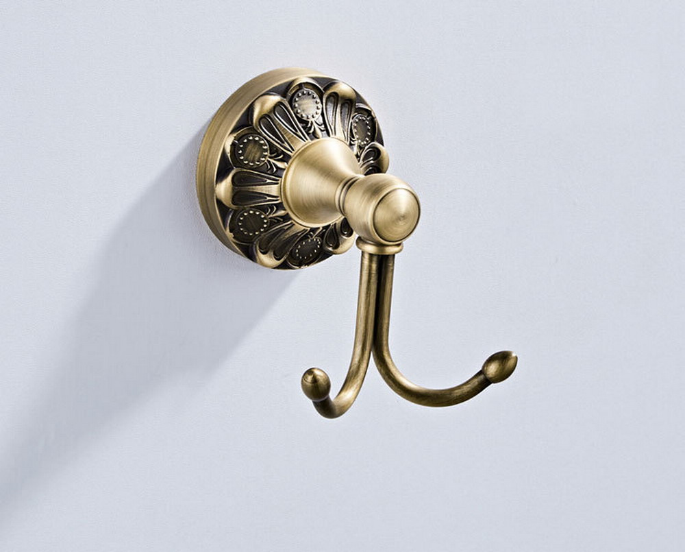 Crochets à vêtements en laiton - Antique Brass Hook avis et prix