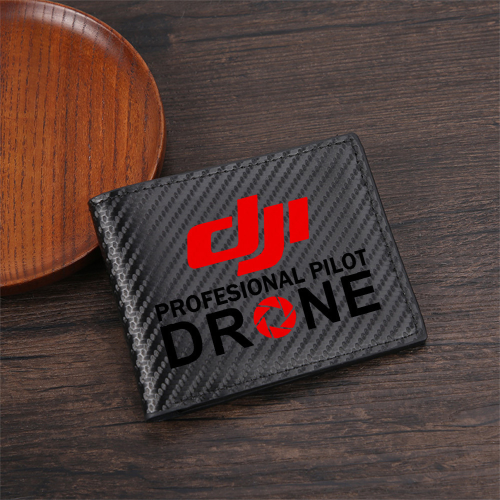 Logo rouge avec ouverture desi - Interior Design Photo avis et prix