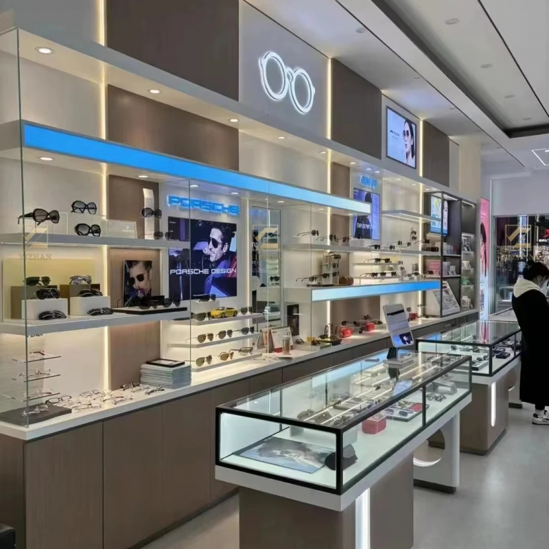 Vitrine sur mesure pour optici - Interior Design Retail avis et prix